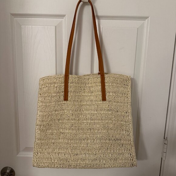 NWT Universal Thread Straw Straw Packable Tote Bag with Red Shrimp Embroidery - Picture 8 of 8